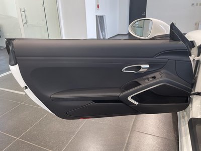 صورة مصغرة 39 لـ 2024 Porsche 718