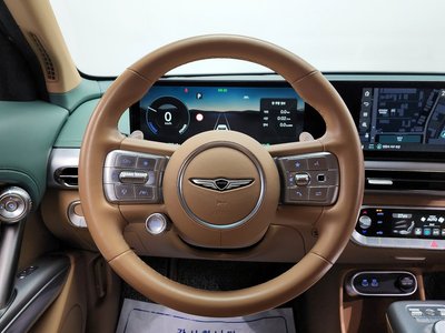 2022 Genesis GV60 — миниатюра 13