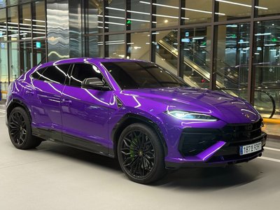 LAMBORGHINI URUS - 5