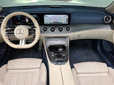 MERCEDES-BENZ E-CLASS - 5