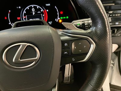 2023 Lexus RX — миниатюра 16