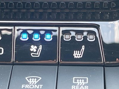 TOYOTA LAND CRUISER 250 - 8