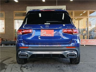 MERCEDES-BENZ GLB - 8