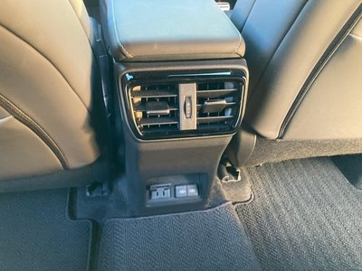 صورة مصغرة 34 لـ 2023 Lexus NX