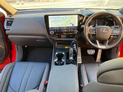 صورة مصغرة 36 لـ 2023 Lexus NX