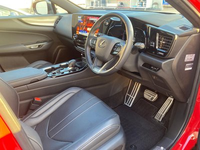 صورة مصغرة 17 لـ 2023 Lexus NX