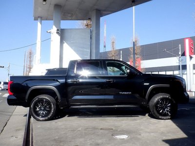 TOYOTA TUNDRA - 6