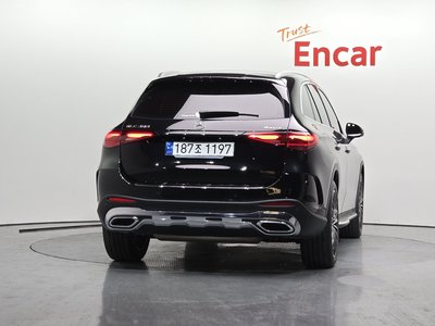 MERCEDES-BENZ GLC - 4