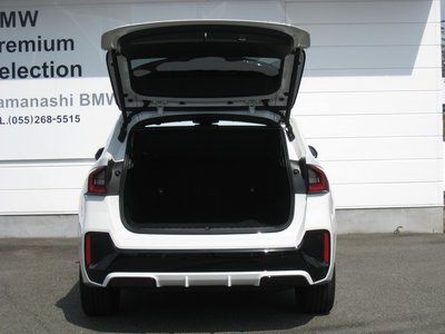 BMW IX1 - 6