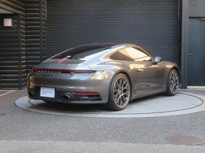 PORSCHE 911 - 10