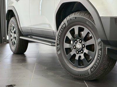 TOYOTA LAND CRUISER 250 - 6