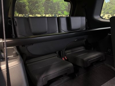 TOYOTA LAND CRUISER 250 - 9