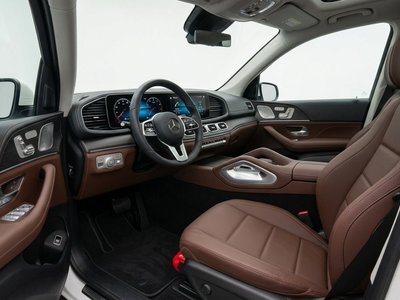 صورة 10 لـ 2025 Mercedes-BENZ GLE