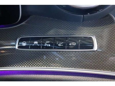 2017 Mercedes-BENZ E-CLASS thumbnail 57