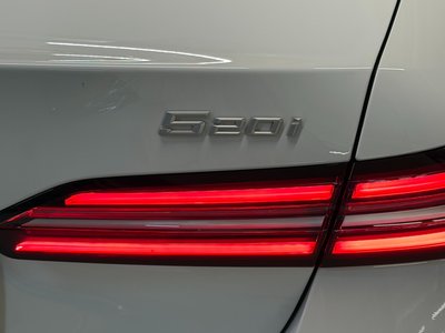صورة مصغرة 14 لـ 2025 BMW 5 SERIES
