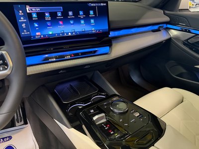 صورة مصغرة 16 لـ 2025 BMW 5 SERIES