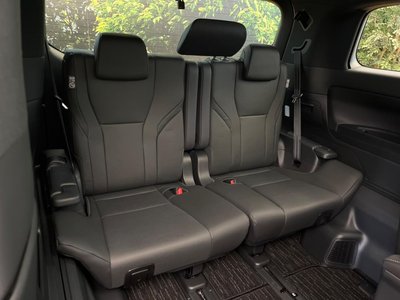 TOYOTA ALPHARD - 9