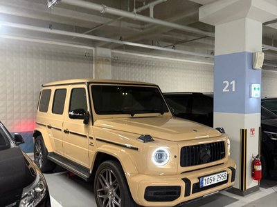 MERCEDES-BENZ G-CLASS