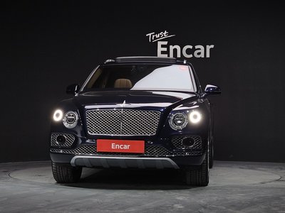 BENTLEY BENTAYGA - 2