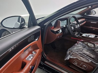 صورة 10 لـ 2023 Genesis G90 (RS4)