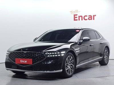 صورة 1 لـ 2023 Genesis G90 (RS4)