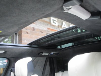 2021 LAND Rover RANGE ROVER thumbnail 12