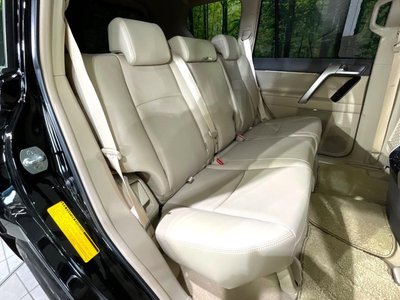 TOYOTA LAND CRUISER PRADO - 9