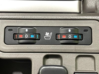 TOYOTA LAND CRUISER PRADO - 7