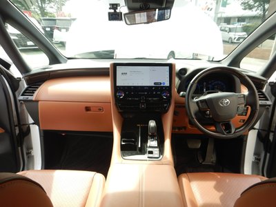 TOYOTA VELLFIRE - 7