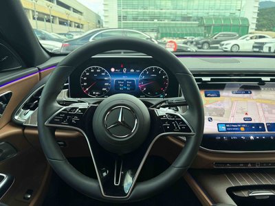 2026 Mercedes-BENZ E-CLASS — миниатюра 11