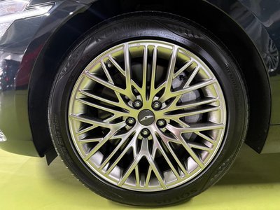 GENESIS G90 - 6
