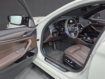 صورة مصغرة 14 لـ 2020 BMW 5 SERIES