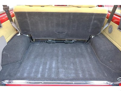 TOYOTA LAND CRUISER 70 - 8