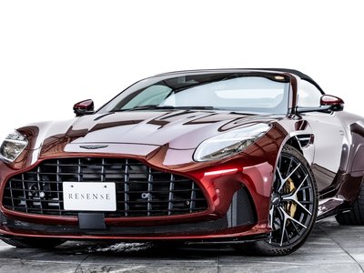 2025 Aston Martin DB12 VOLANTE 照片 1