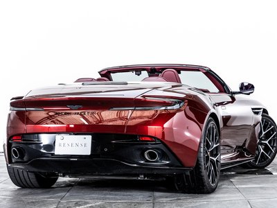 2025 Aston Martin DB12 VOLANTE 照片 5