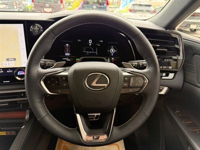 LEXUS RX - 8