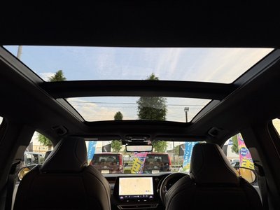 صورة مصغرة 35 لـ 2025 Lexus RX
