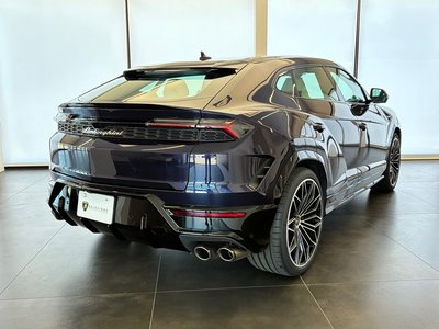 2025 Lamborghini URUS — миниатюра 19
