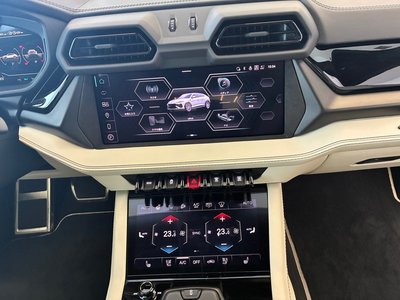 2025 Lamborghini URUS — миниатюра 29