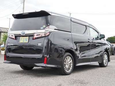 TOYOTA VELLFIRE - 5