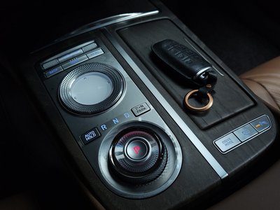 GENESIS G80 (RG3) - 9