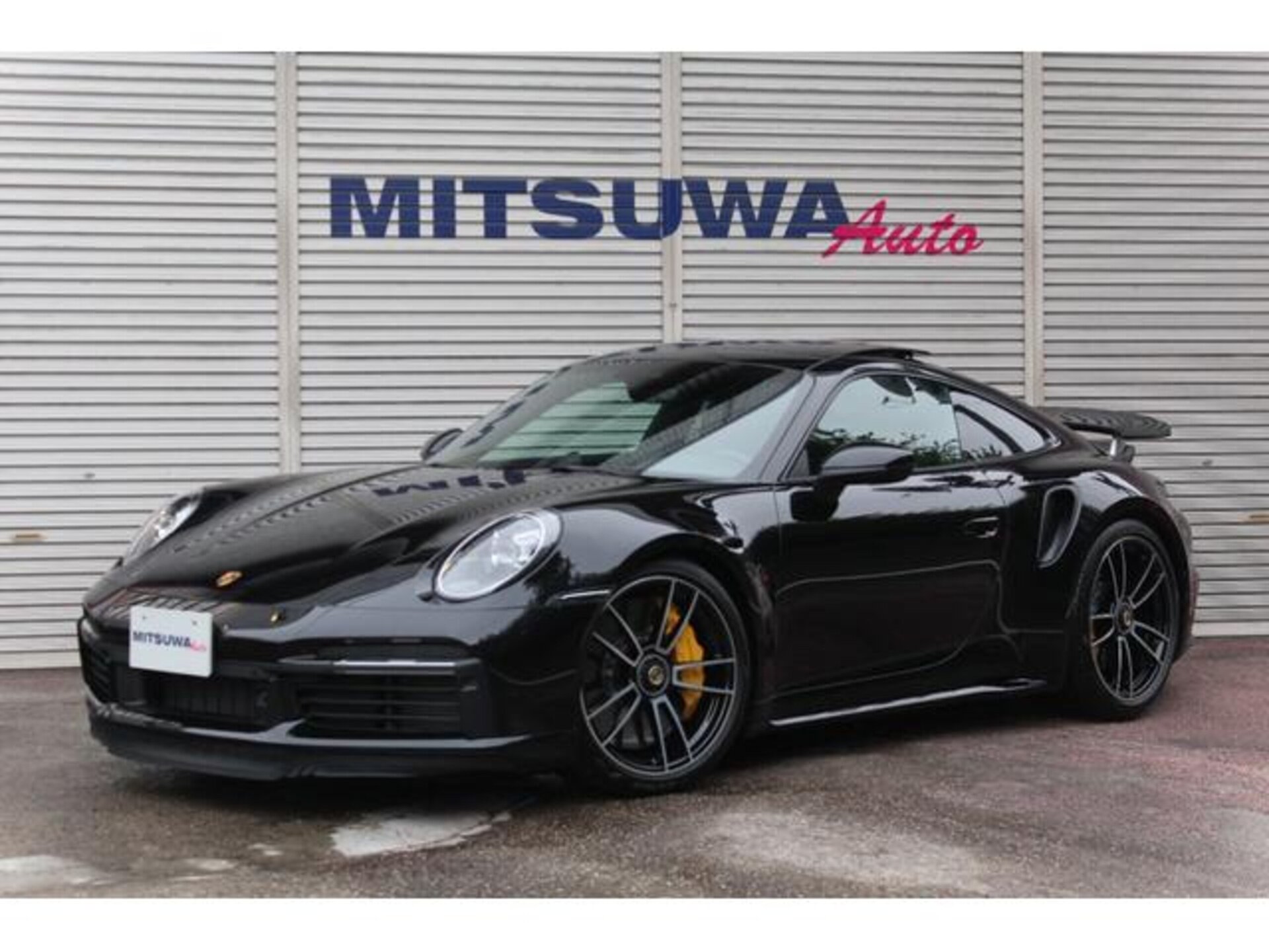 PORSCHE 911 - View 1