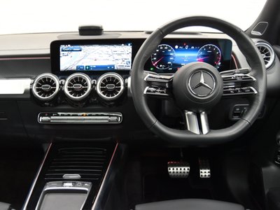 MERCEDES-BENZ GLB - 9