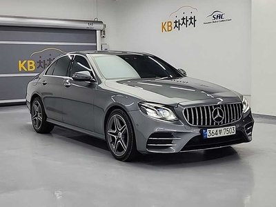 MERCEDES-BENZ E-CLASS - 3