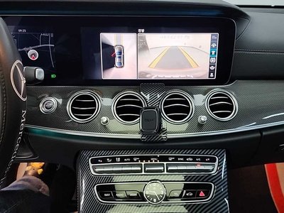 MERCEDES-BENZ E-CLASS - 10