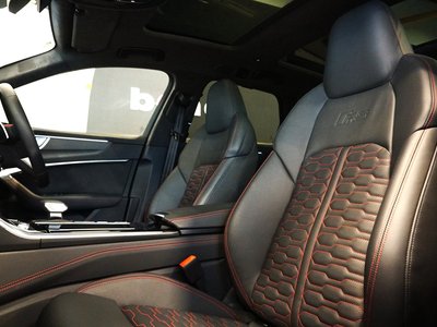 2025 AUDI RS6 AVANT — миниатюра 16