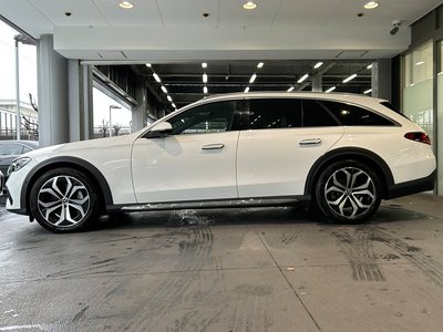 MERCEDES-BENZ E-CLASS - 4