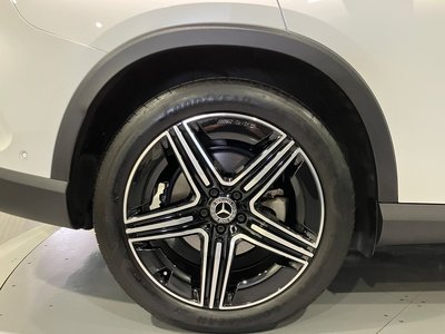 صورة مصغرة 43 لـ 2025 Mercedes-BENZ GLC