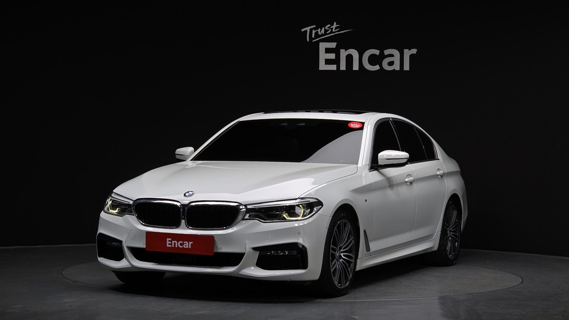 BMW 5 SERIES - View 1