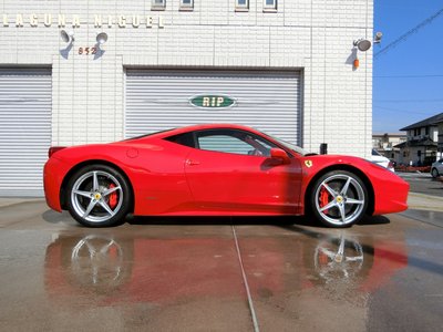 FERRARI 458 ITALIA - 6